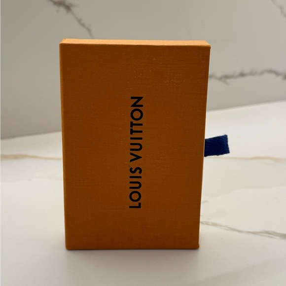 Louis Vuitton Orange Gift Box - Picture 1 of 7